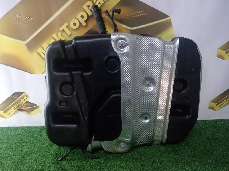 Бак топливный