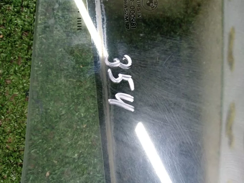 Стекло двери BMW 5-Series 1998 51348189257 E39, заднее левое