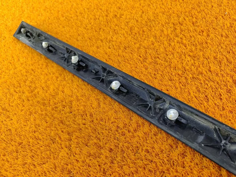 Молдинг двери