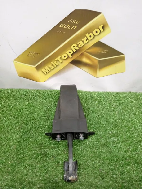 Ограничитель двери