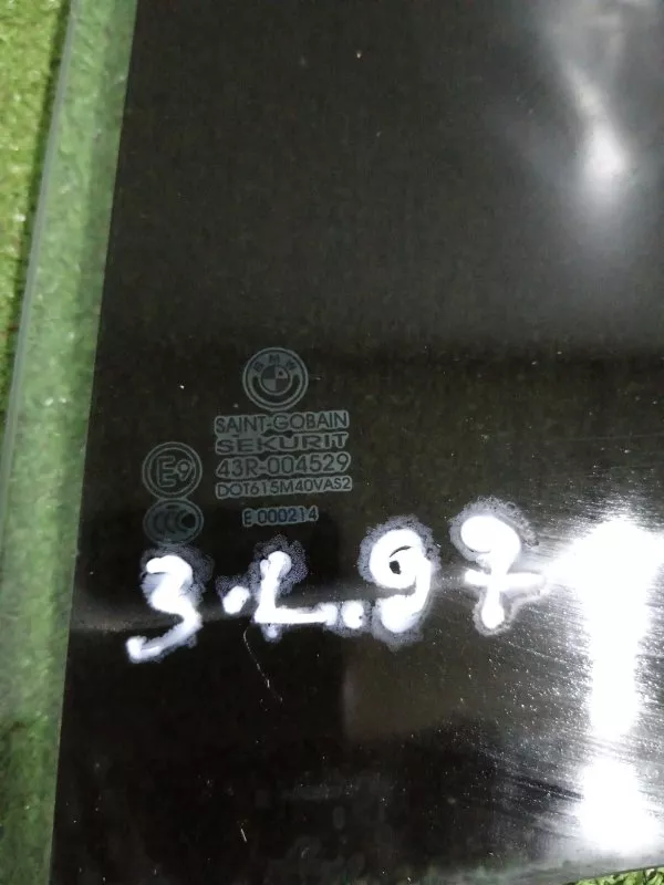 Стекло двери BMW X5 2003 51348249927 E53, заднее левое