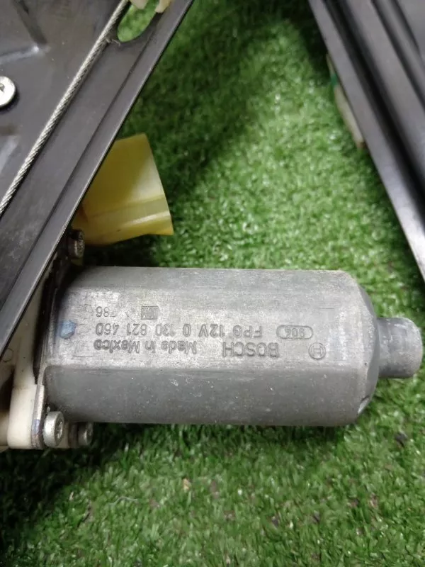 Стеклоподъемник BMW X5 2007 51337166379 E70, передний левый