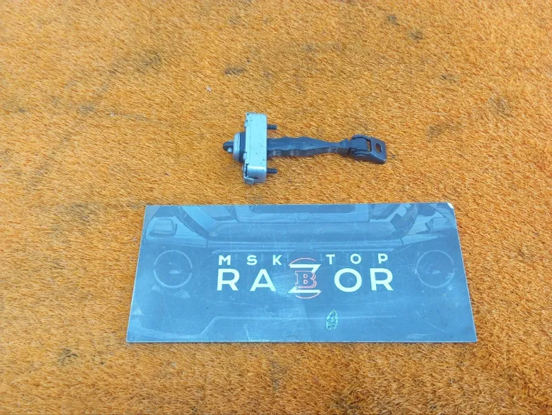 Ограничитель двери