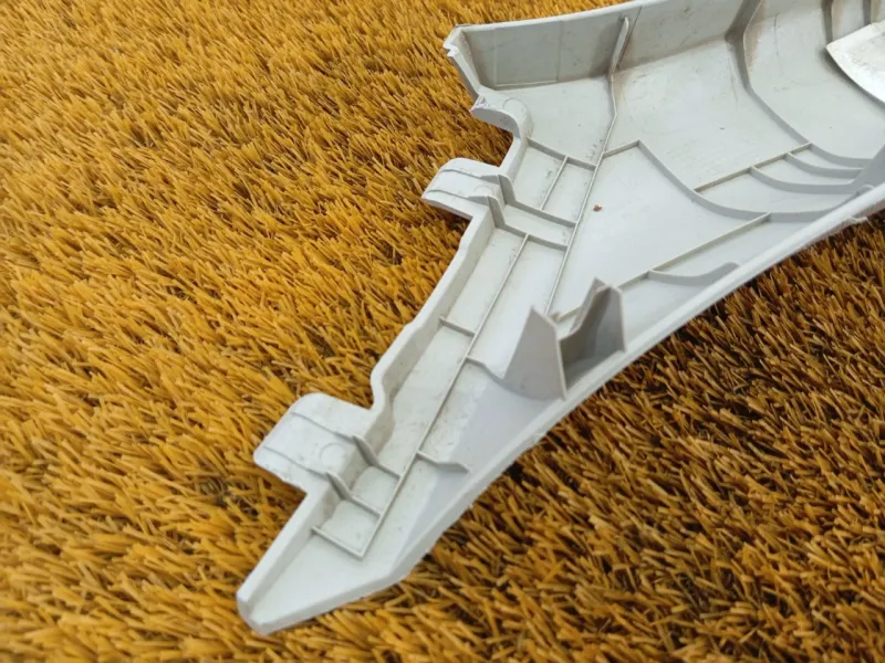 Накладка на стойку кузова