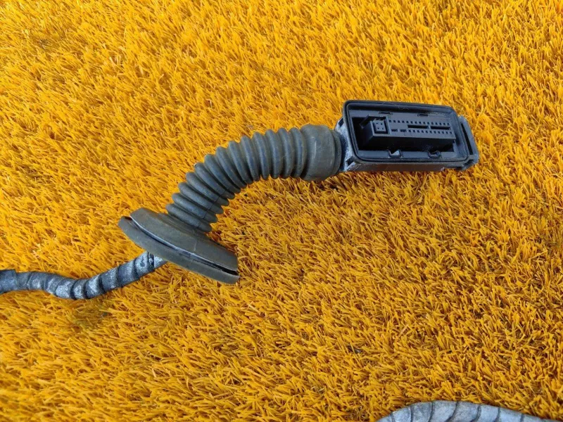 Проводка двери