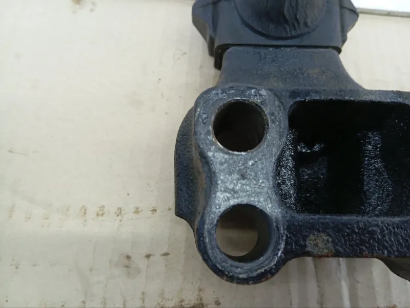 Опора двигателя