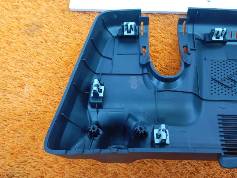 Крышка салонного зеркала