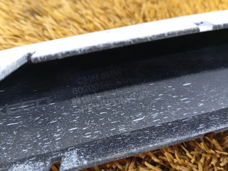 Молдинг бампера