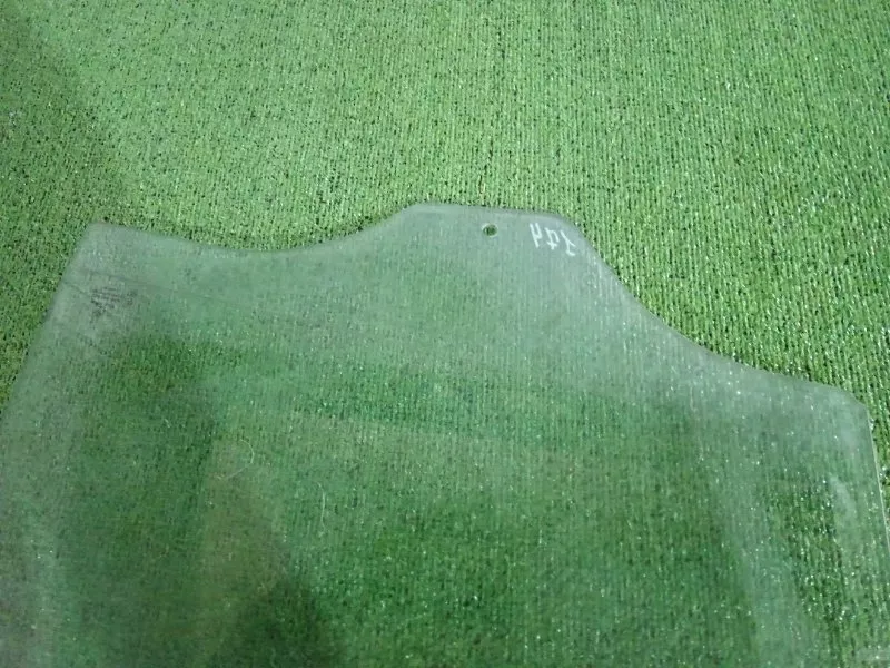 Стекло двери BMW 7-Series 2004 51338223839 E65/E66, заднее правое