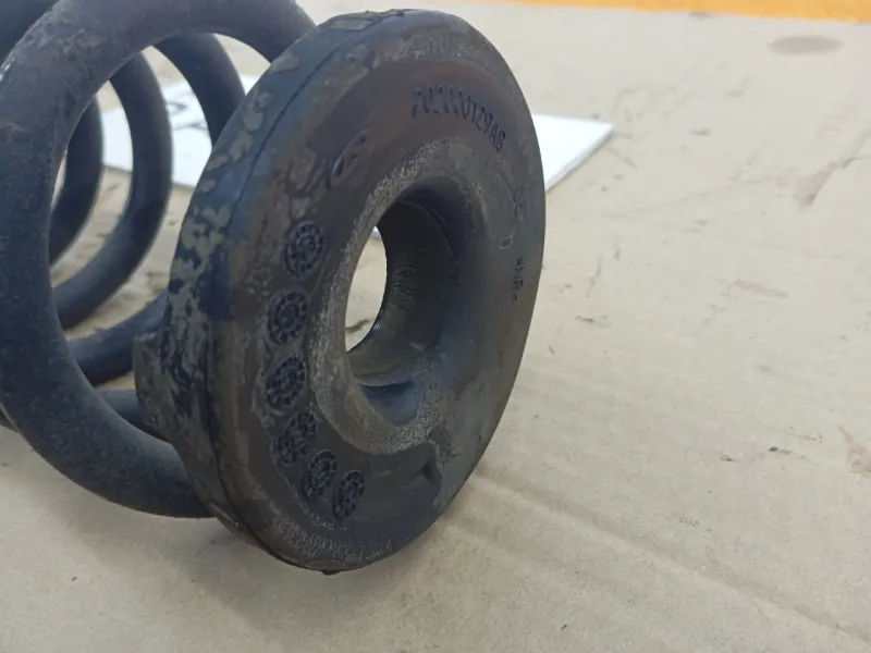 Пружина подвески