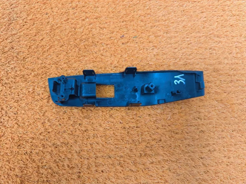 Молдинг двери