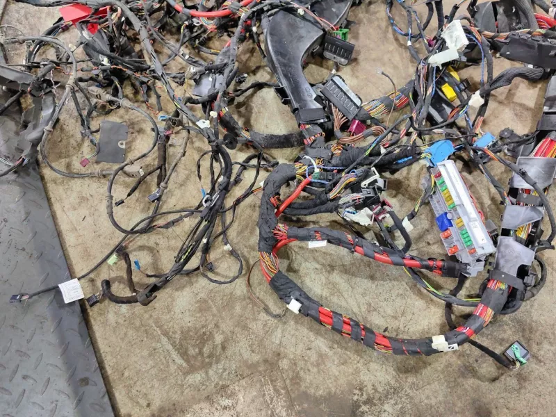 Проводка салона BMW 5-Series 2019 61112449598 G30 B47D20A