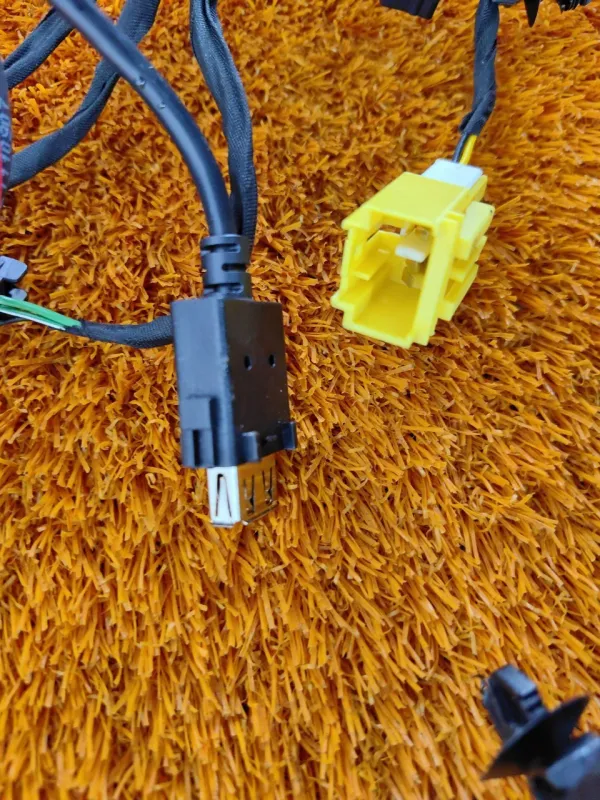 Проводка салона