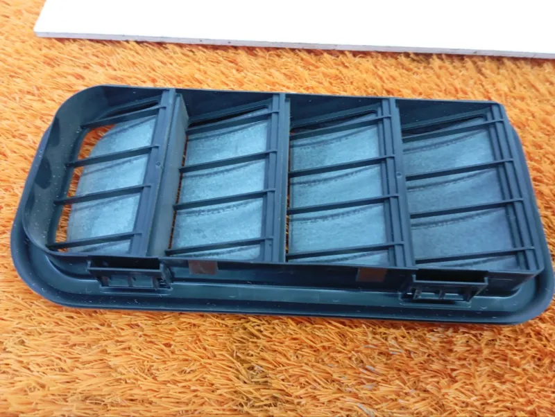 Решетка вентиляционная