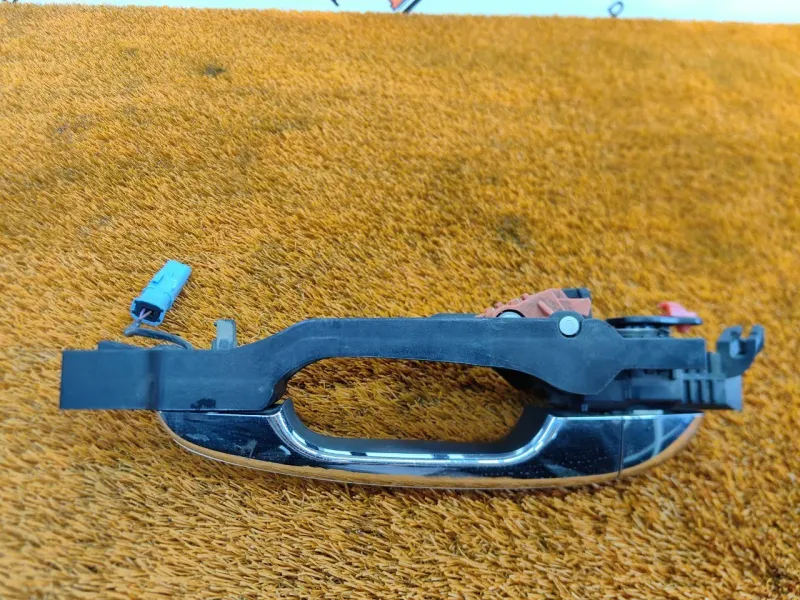 Ручка двери внешняя