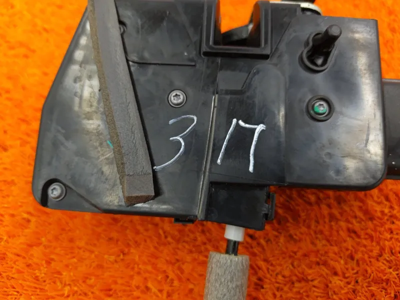 Замок двери