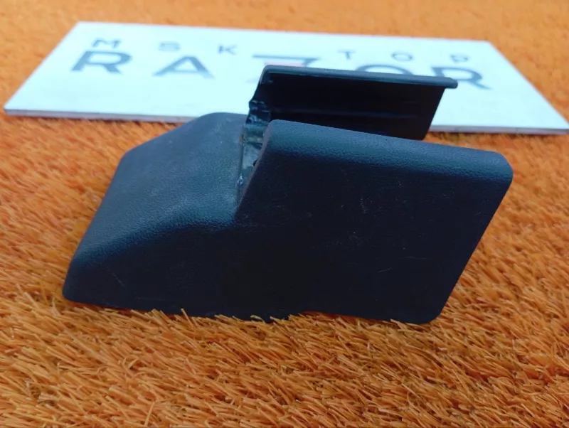 Пластик салона