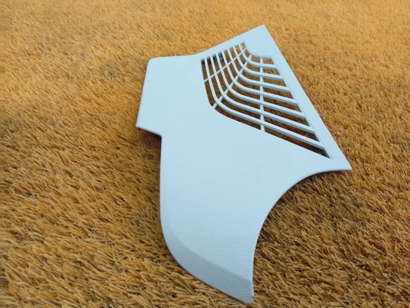 Обшивка багажника