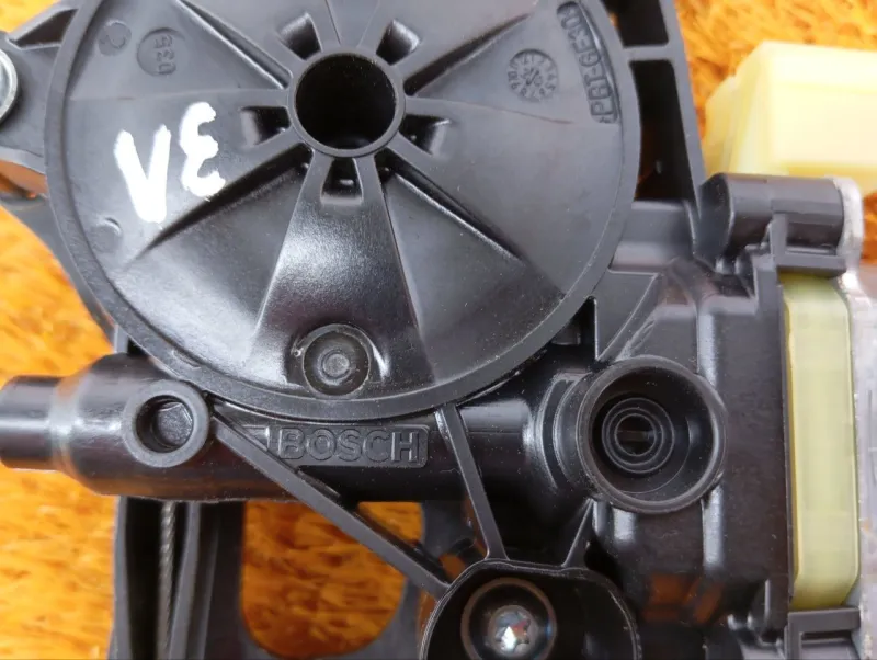 Стеклоподъемник