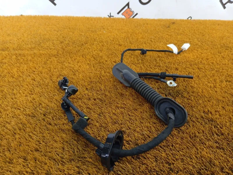 Проводка крышки багажника