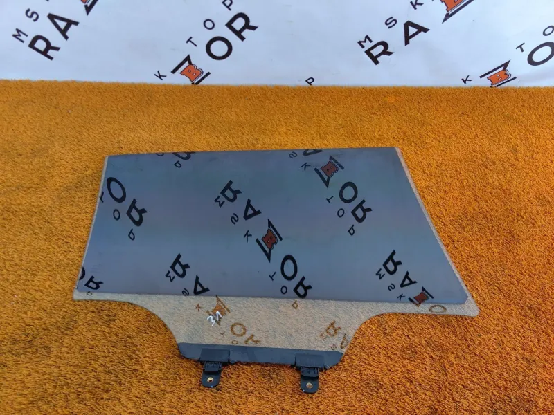 Стекло двери