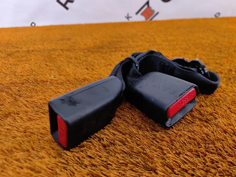 Замок ремня безопасности