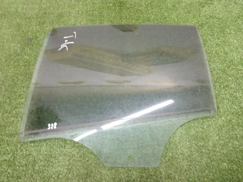 Стекло двери BMW 5-Series 2011 51357182125 F10, заднее левое