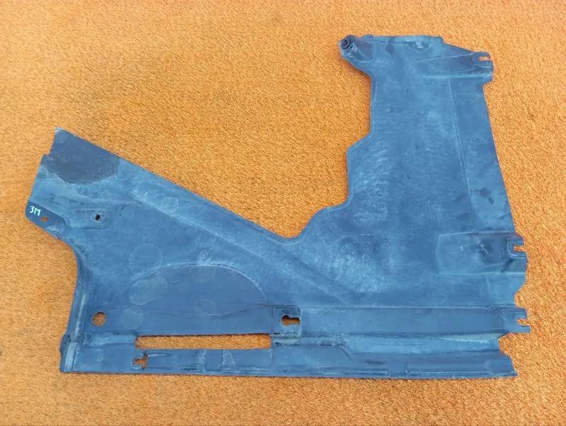 Защита днища кузова