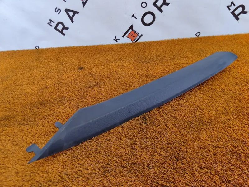 Накладка на стойку кузова