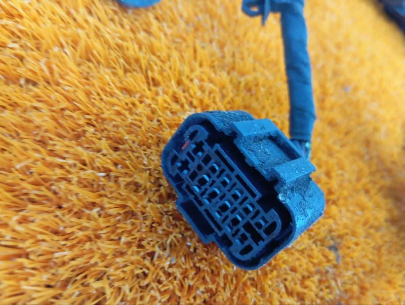 Проводка подкапотная