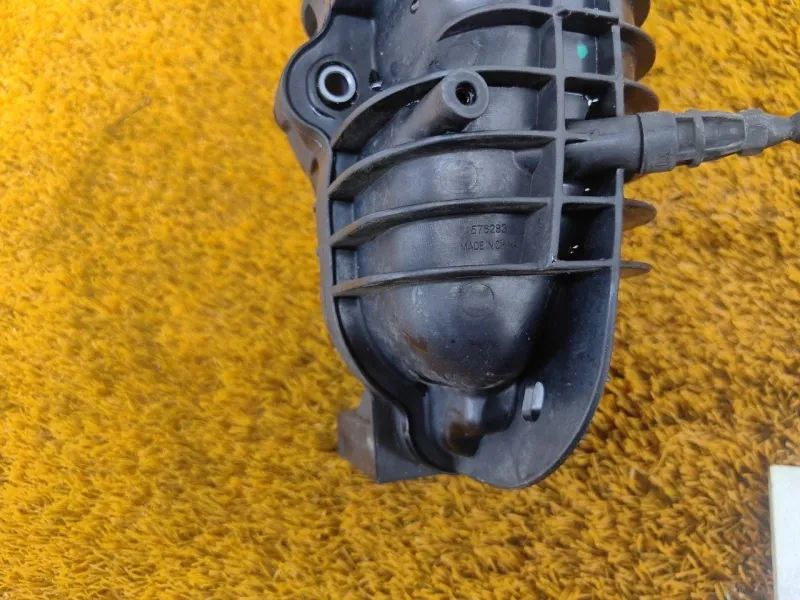 Коллектор впускной