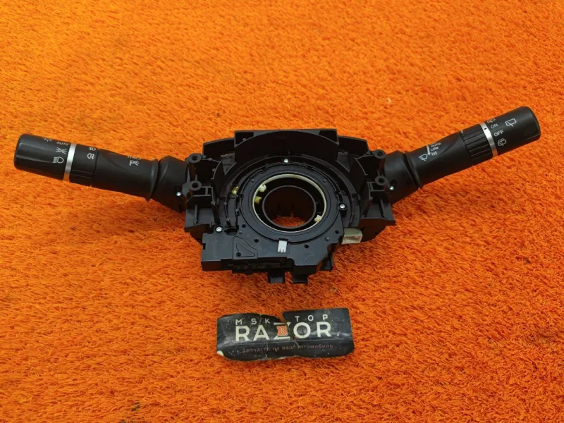 Подрулевой переключатель