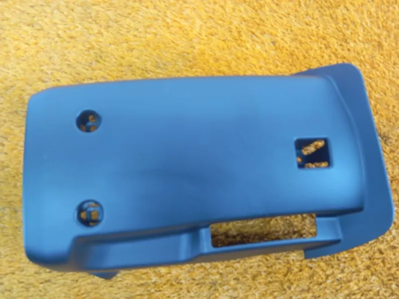 Кожух рулевой колонки