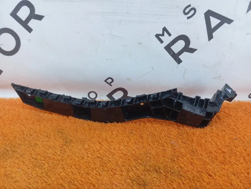 Кронштейн бампера