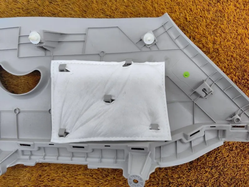 Накладка на стойку кузова