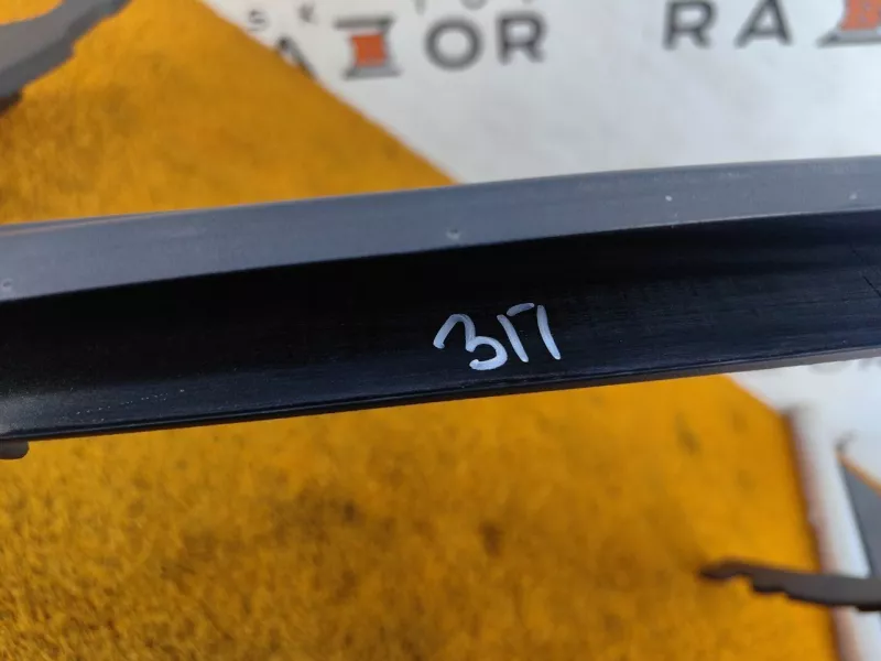 Молдинг двери