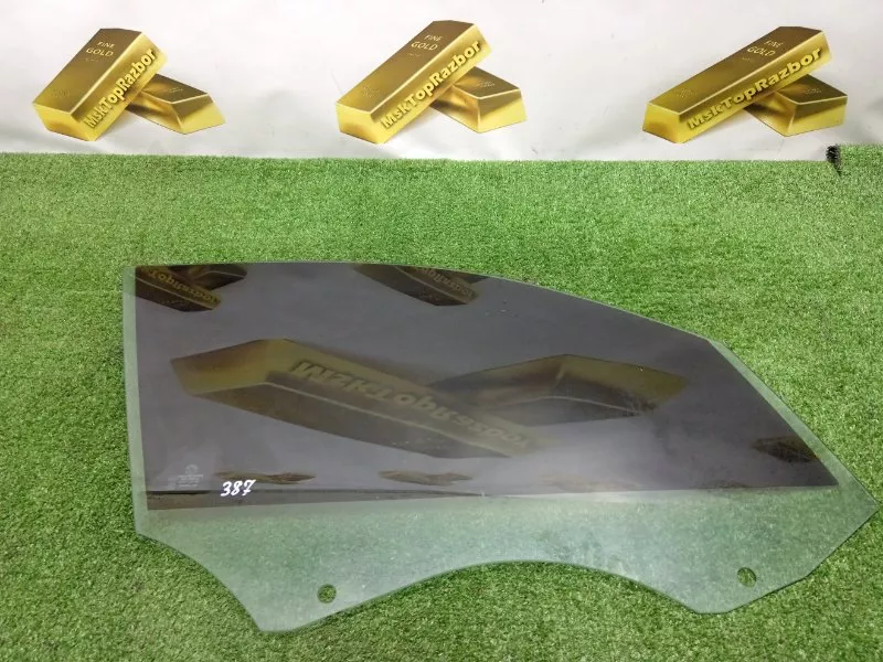 Стекло двери BMW X1 2009 51332990296 E84, переднее правое