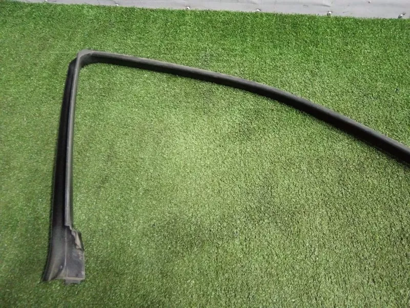 Обшивка рамы окна BMW 5-Series 2001 51210402746 E39, передняя правая