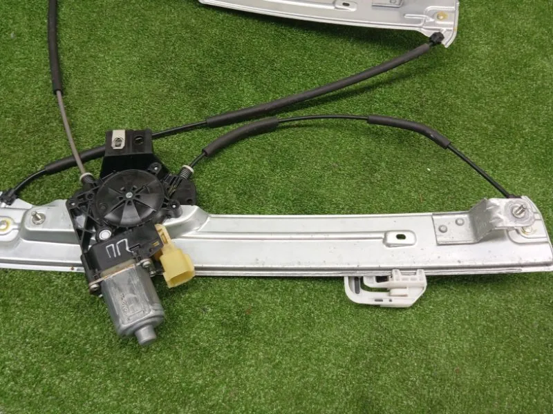 Стеклоподъемник