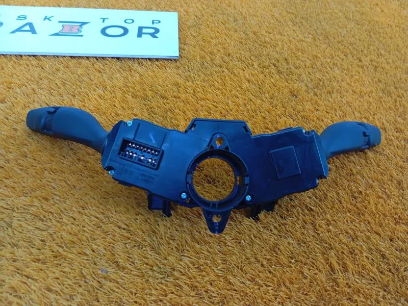 Переключатель подрулевой