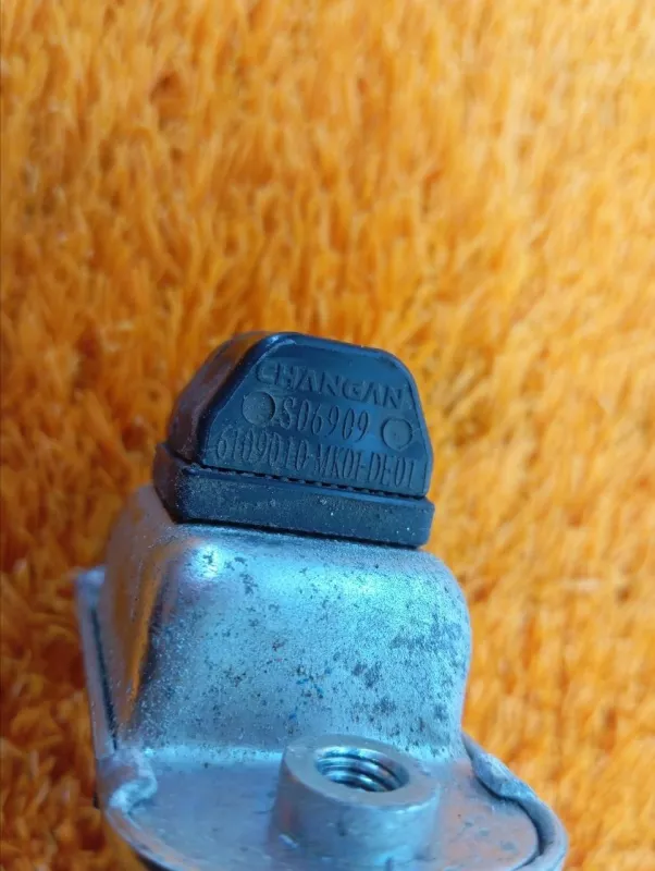 Ограничитель двери