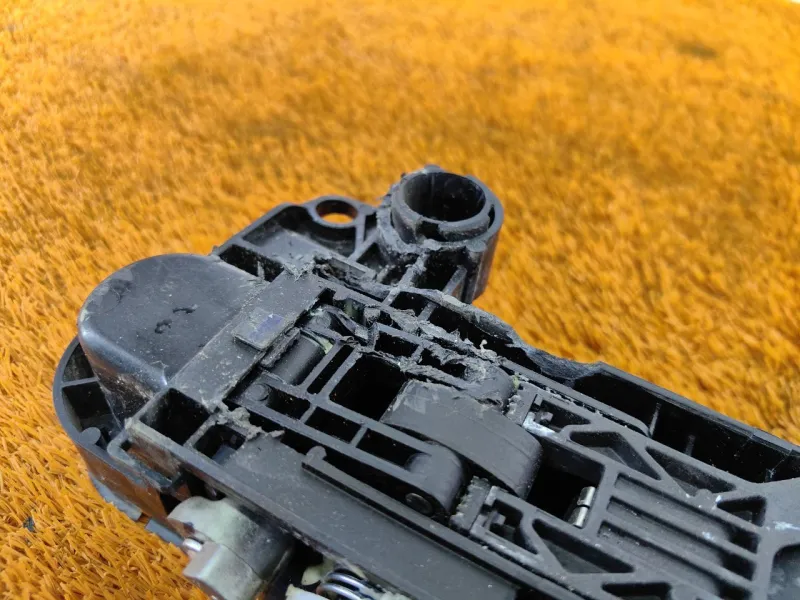 Ручка двери наружняя