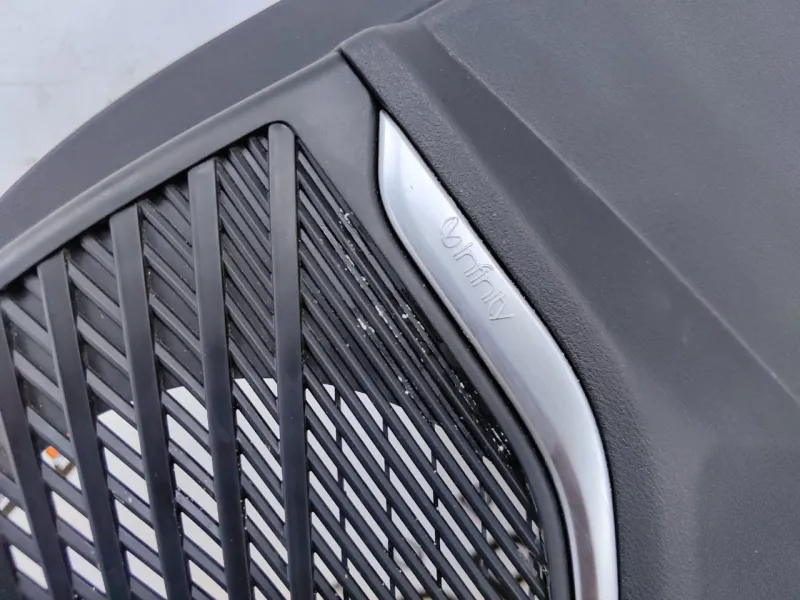 Обшивка двери