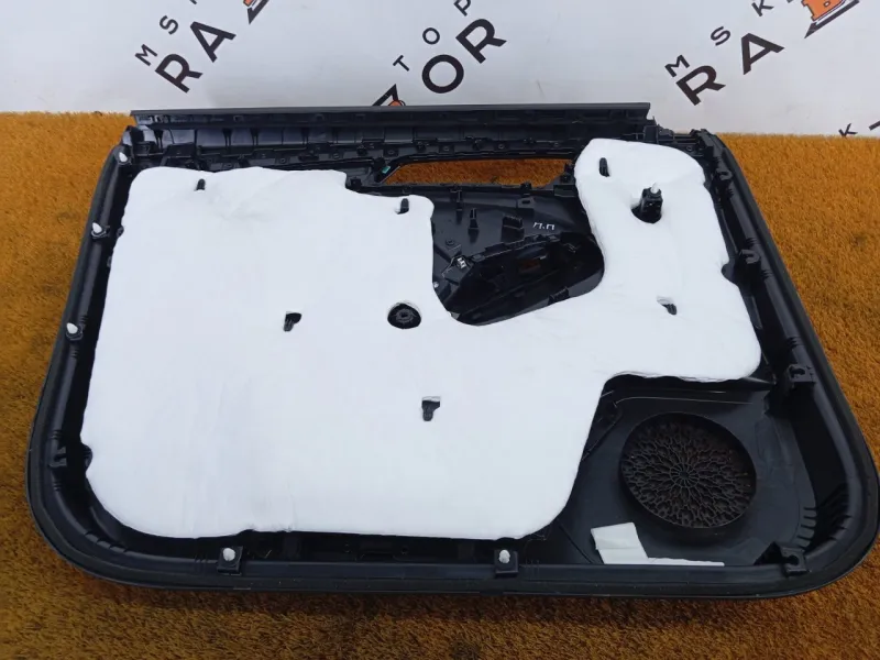 Обшивка двери