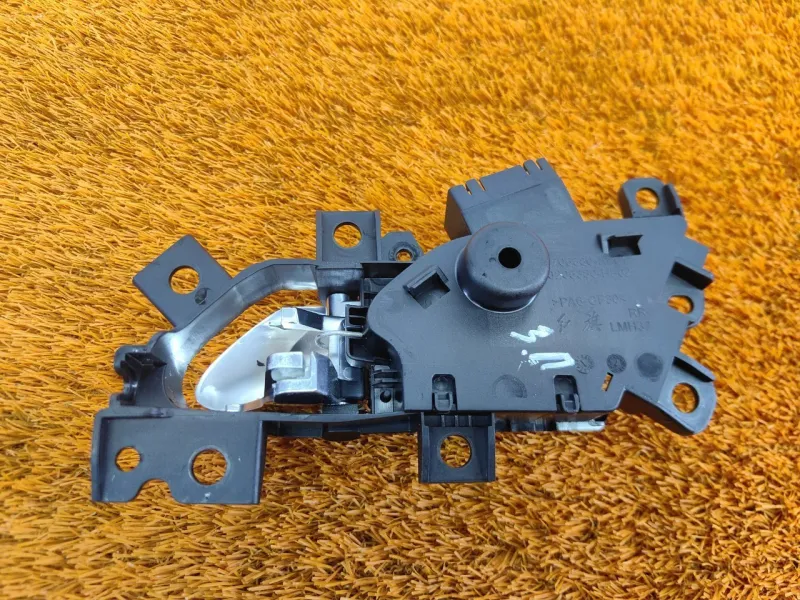 Ручка двери внутренняя