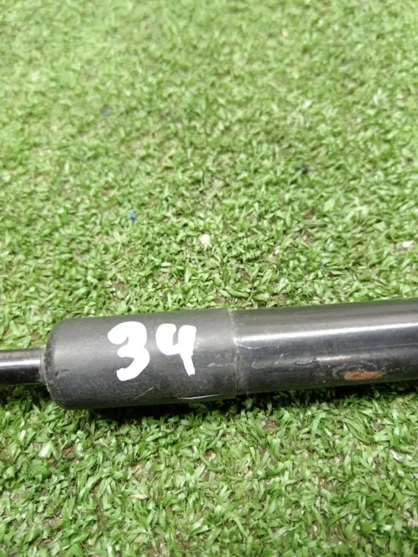 Амортизатор багажника