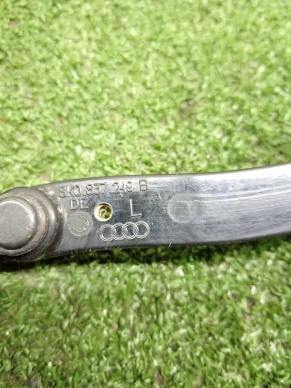 Ограничитель двери