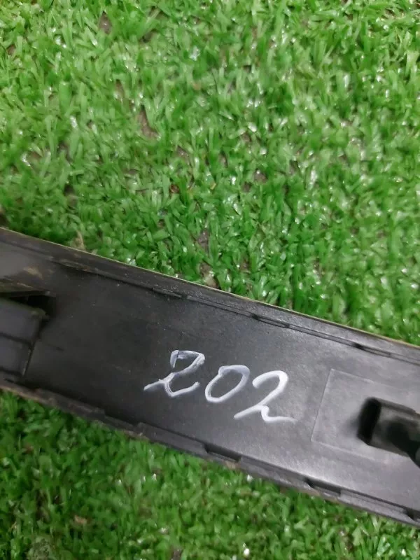 Накладка двери декоративная