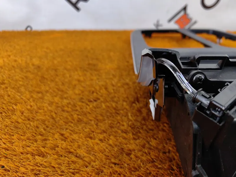 Накладка центральной консоли