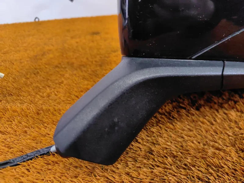 Зеркало боковое